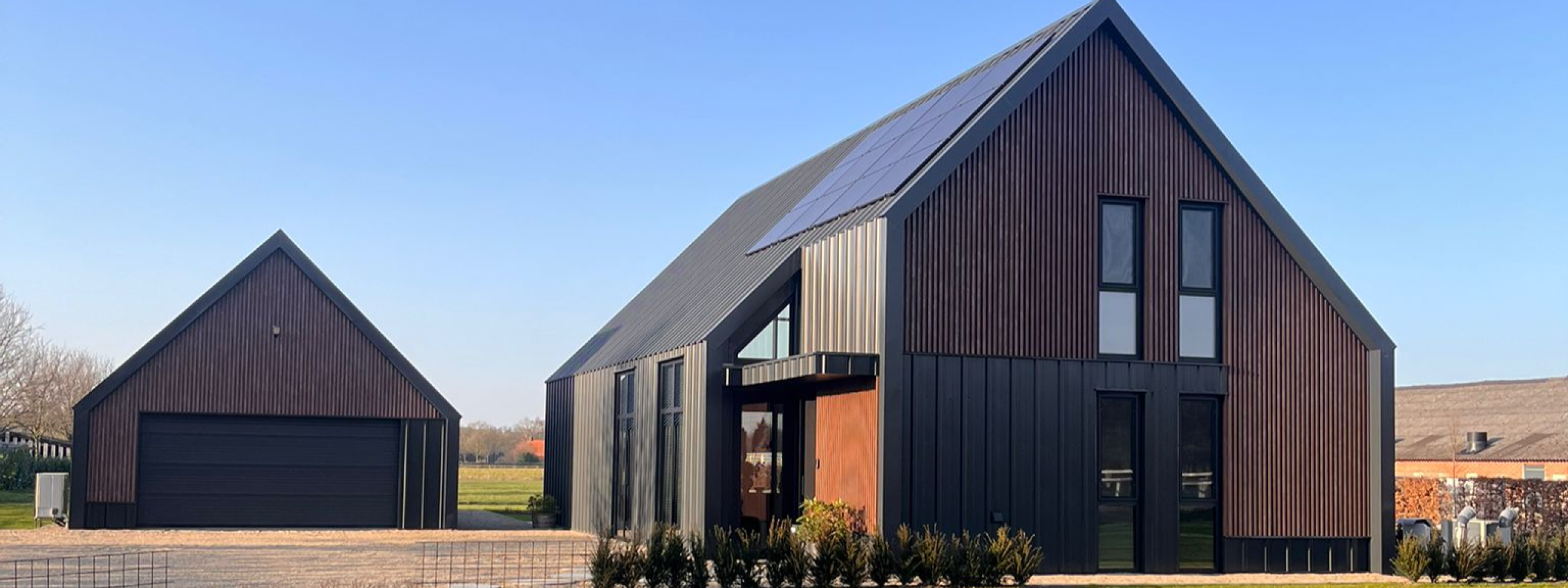 Nieuwbouw bijgebouw te Alphen