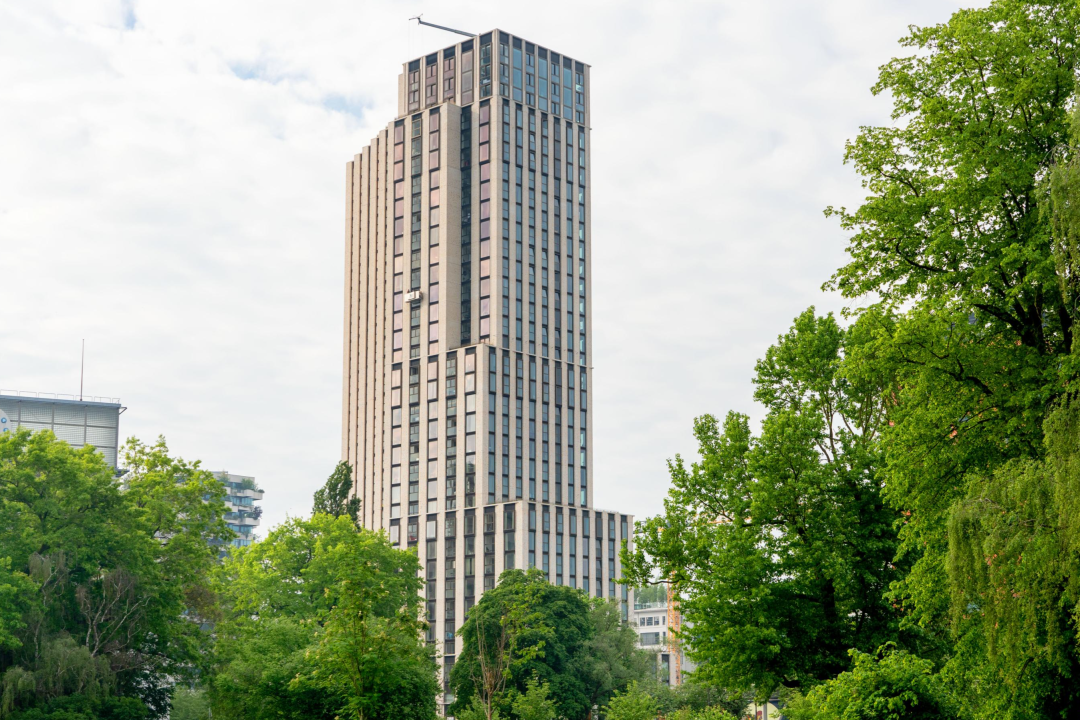 Rijke detaillering tilt Lighthouse naar hoger niveau